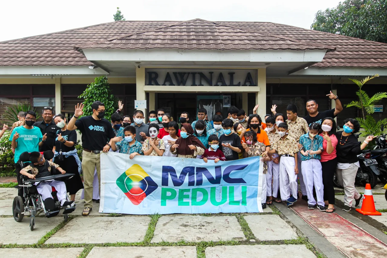 MNC Peduli Berbagi Keceriaan...