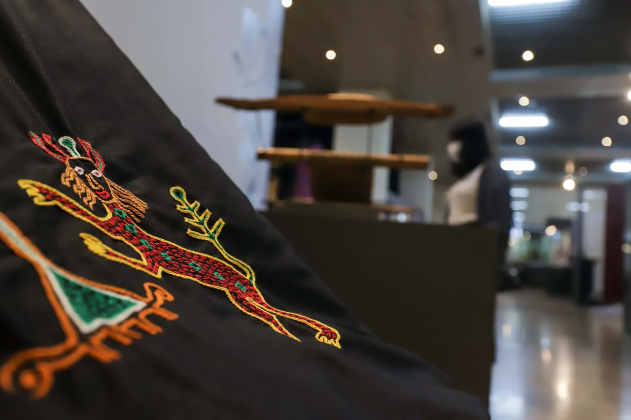 Mengunjungi Pameran...