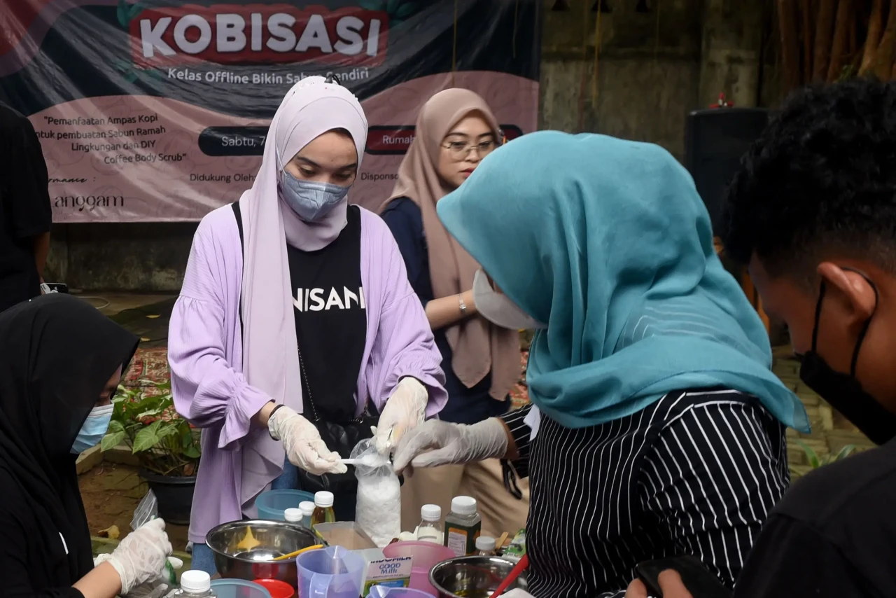 Begini Proses Pembuatan...
