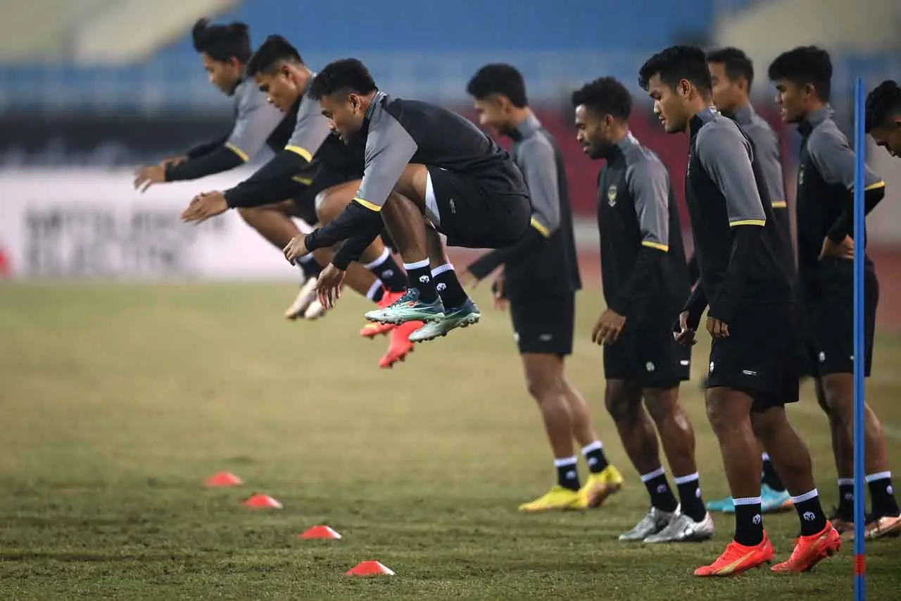 Siap Tempur Lawan Vietnam,...