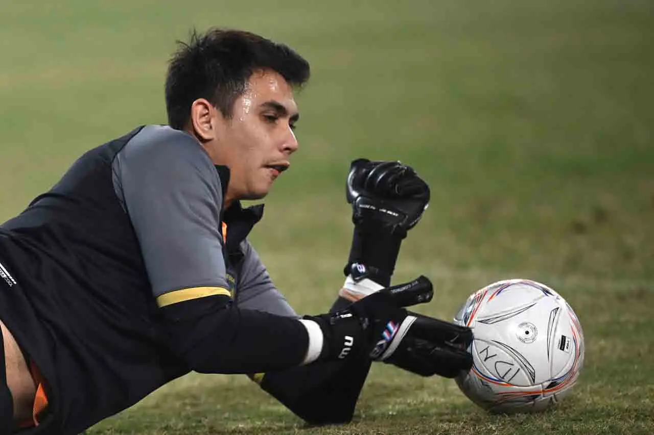 Siap Tempur Lawan Vietnam,...