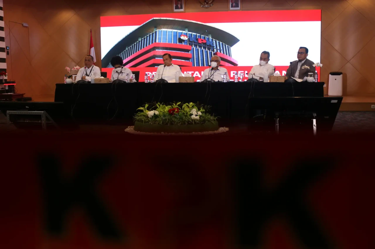 Capaian Kinerja Dewan...