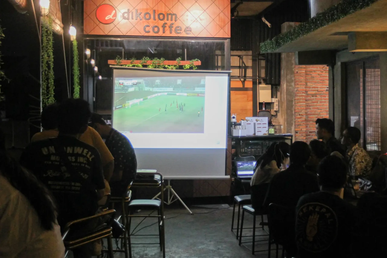 Nobar Semifinal Piala...