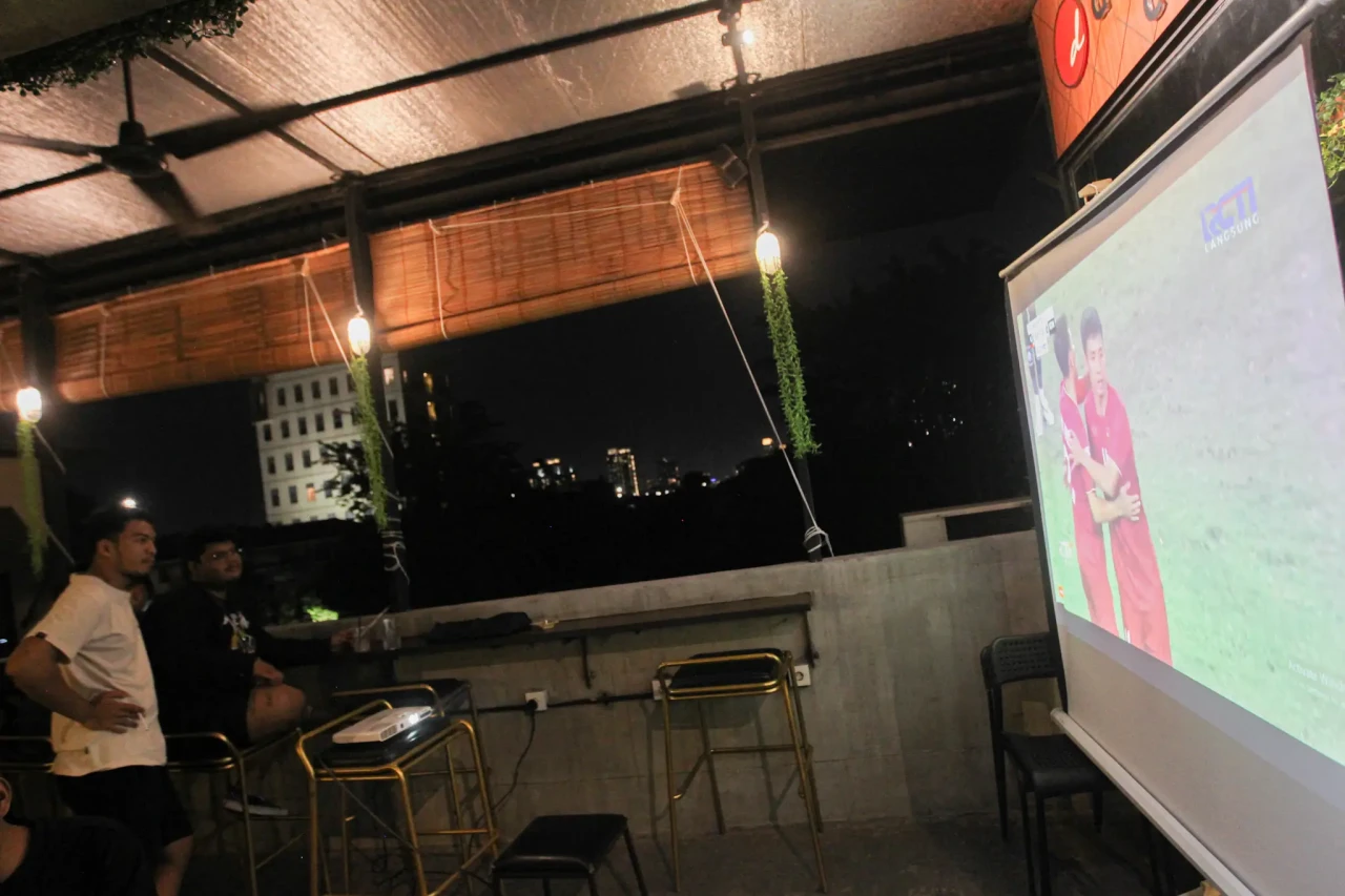 Nobar Semifinal Piala...