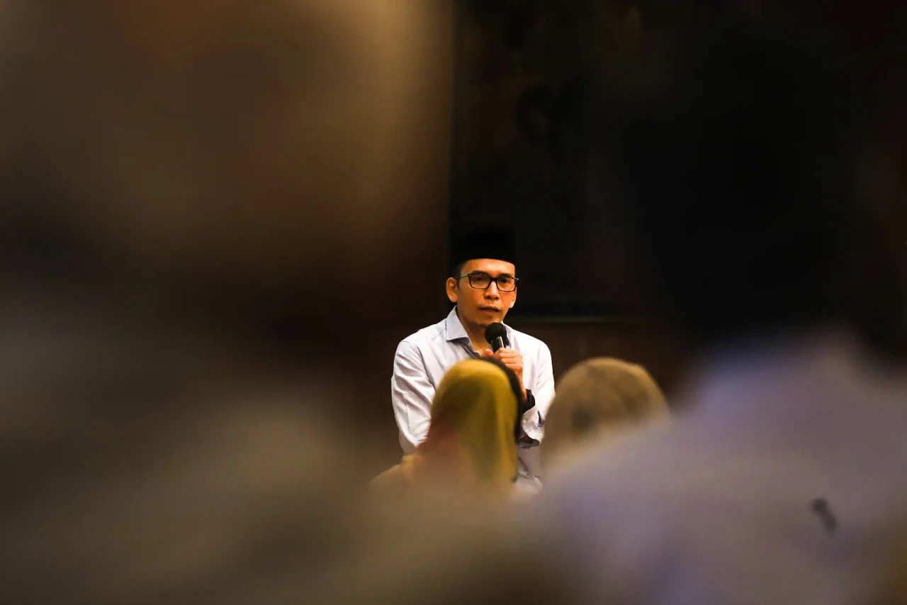 TGB Zainul Majdi Hadiri...