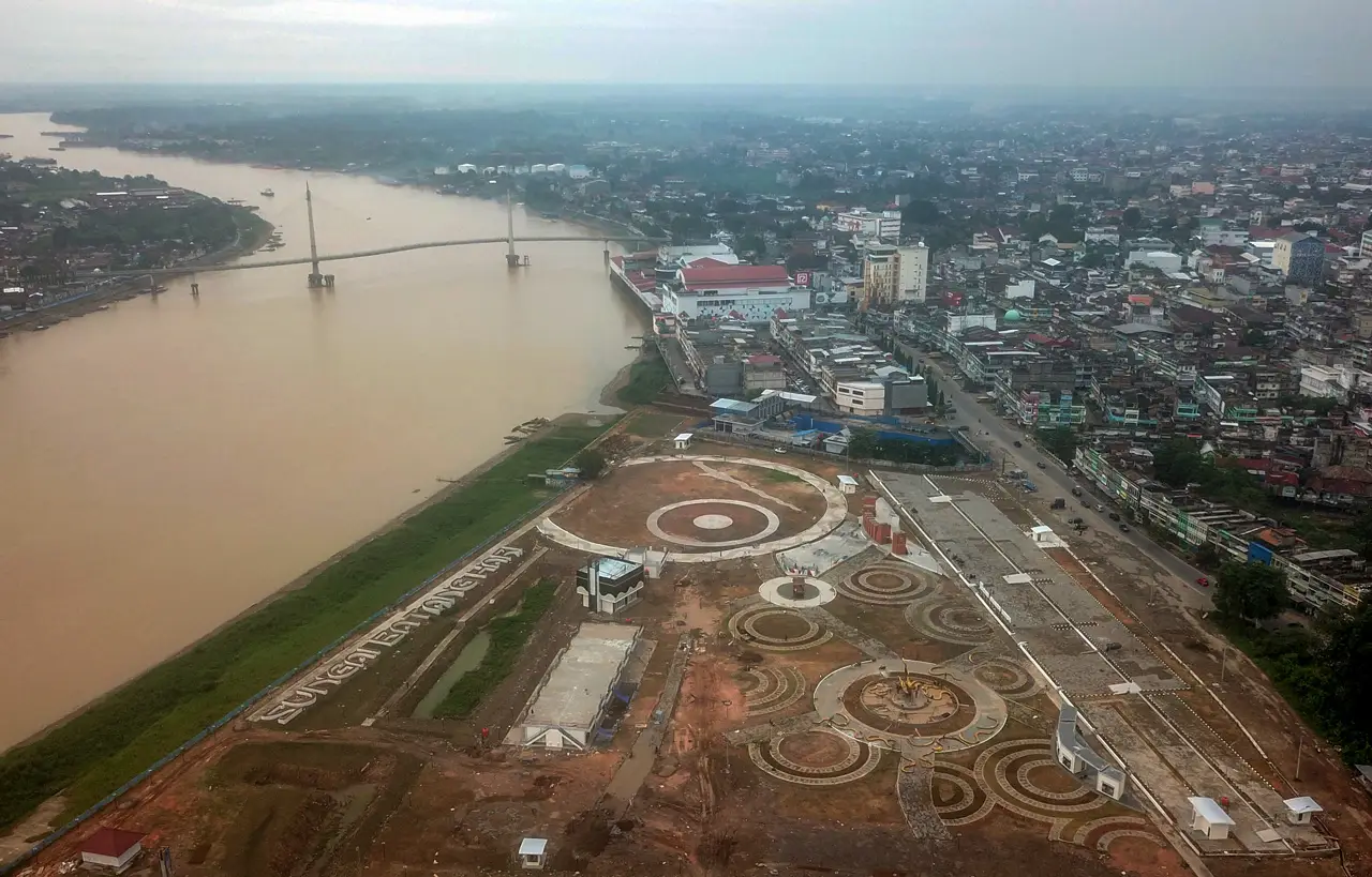 Pembangunan RTH Taman...