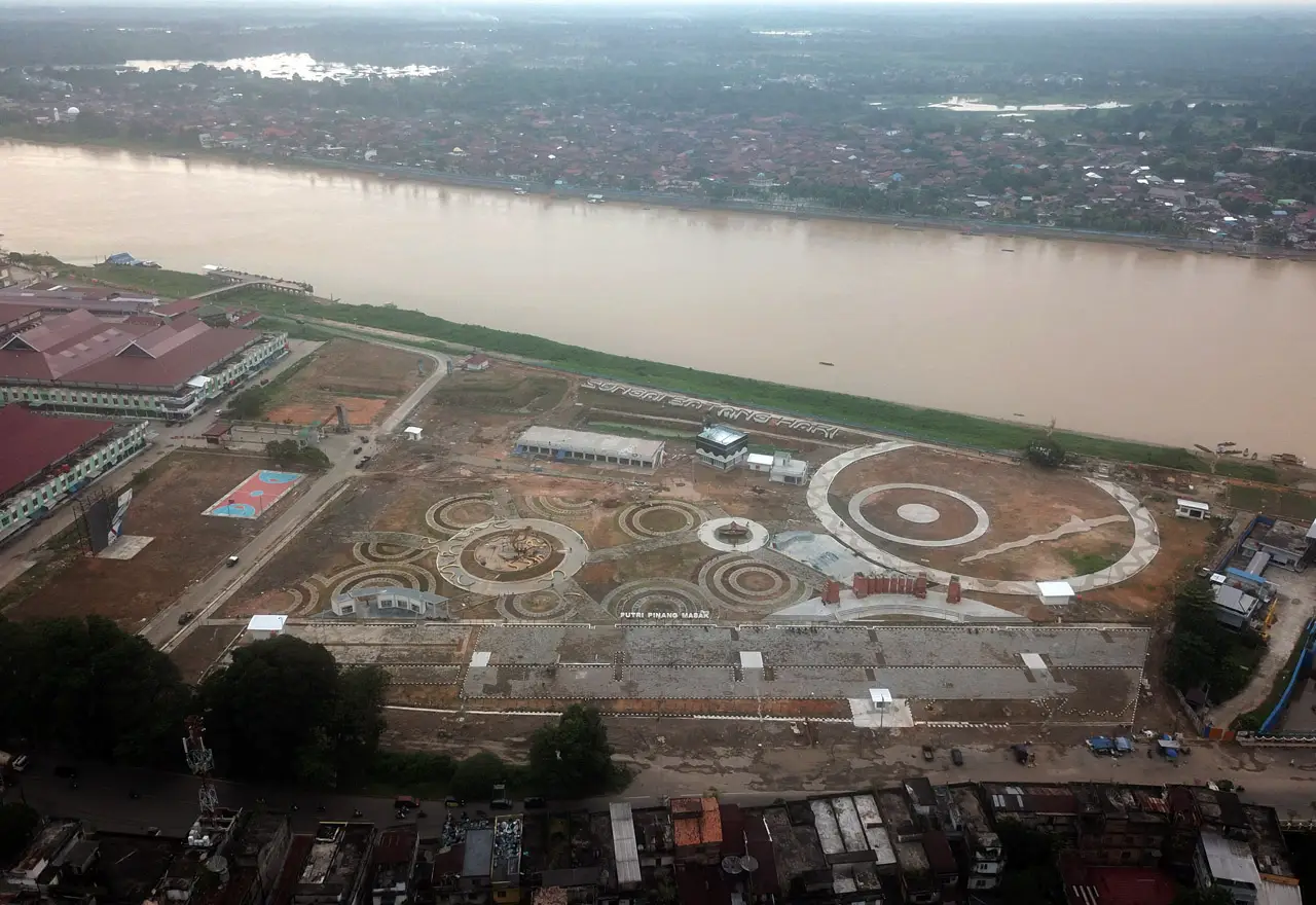 Pembangunan RTH Taman...