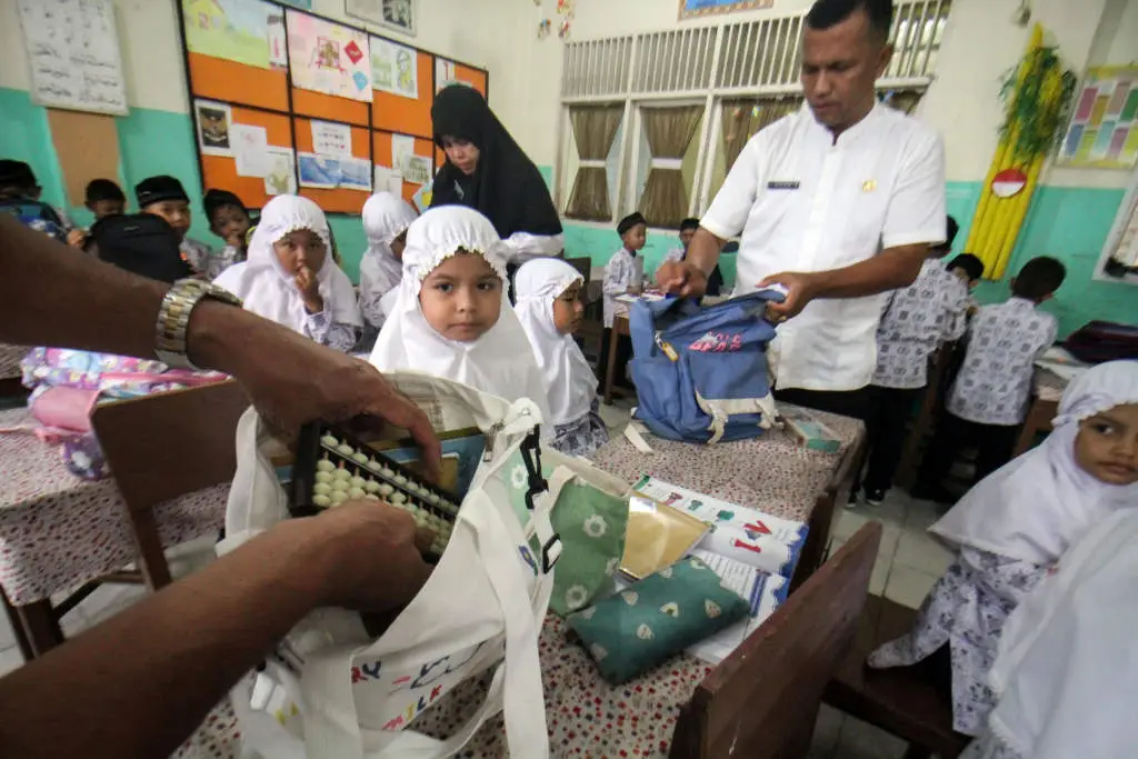 Razia Lato Lato di Sekolah