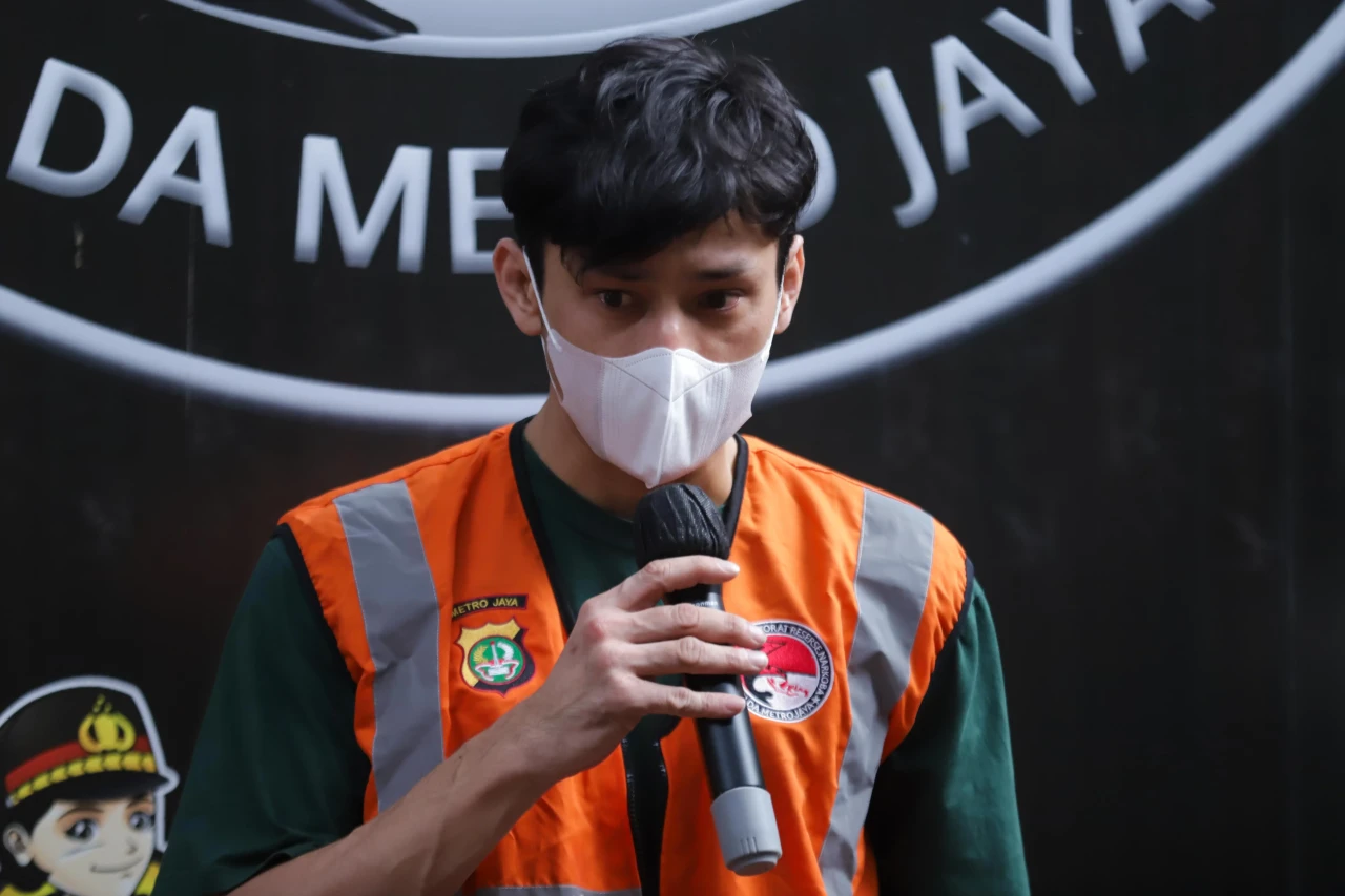 Penampakan Aktor Revaldo...