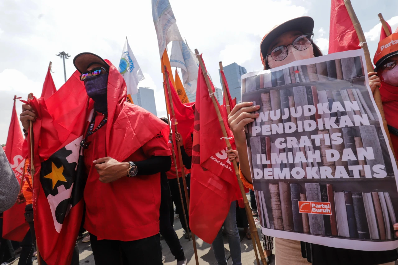 Aksi Unjuk Rasa Partai...