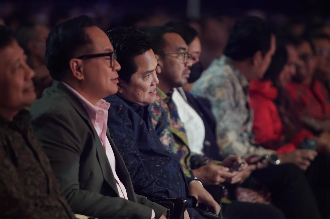 Erick Thohir Ajak Keluarga...