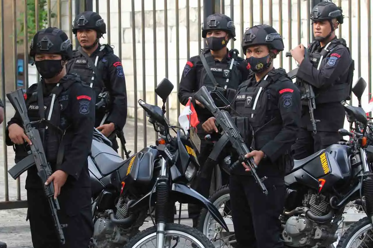 1.600 Polisi Dikerahkan...