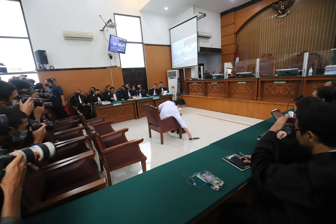 Ferdy Sambo Jalani Sidang...
