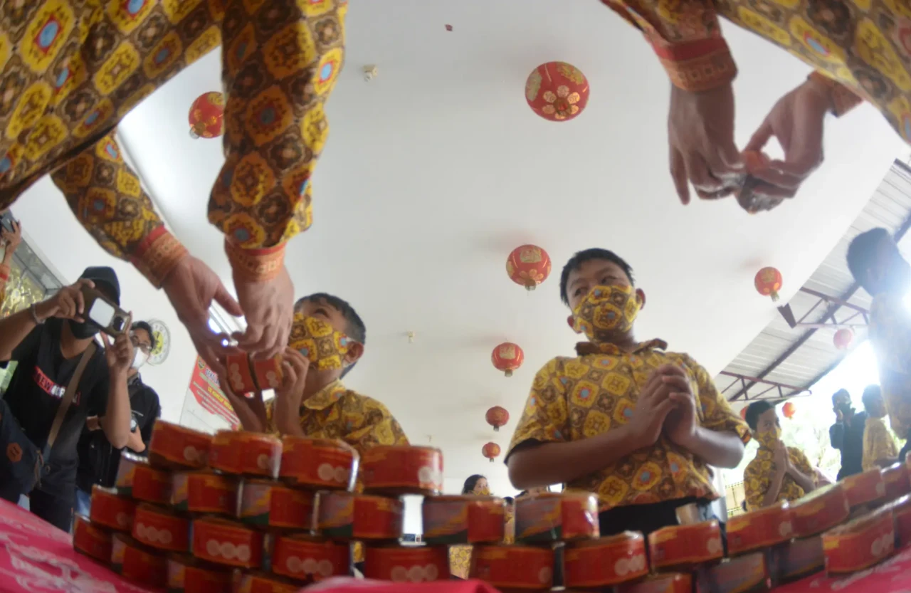 Senangnya Ratusan Siswa...