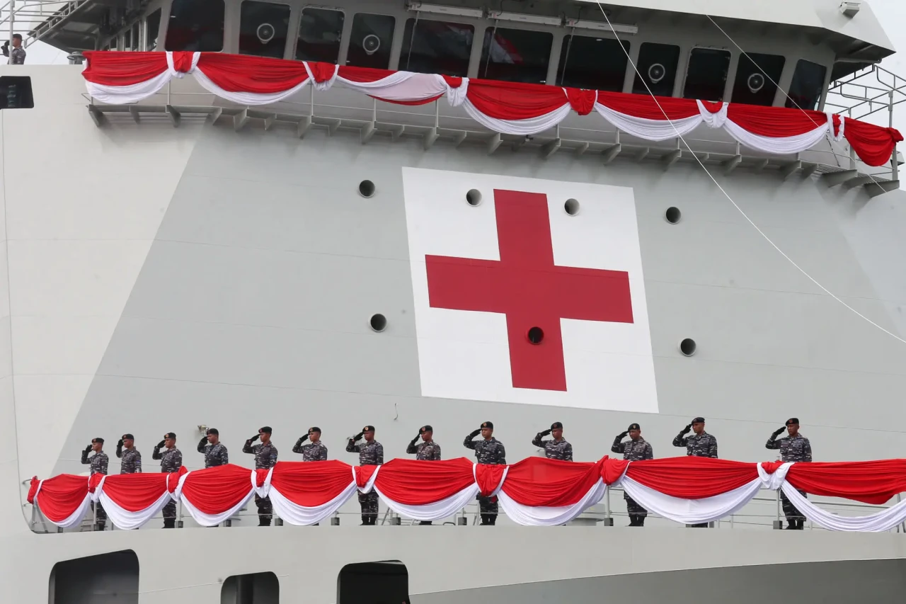 Kapal Rumah Sakit KRI...