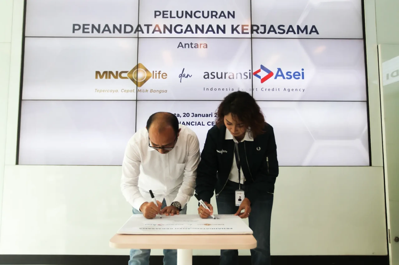 MNC Life Gandeng Asei...