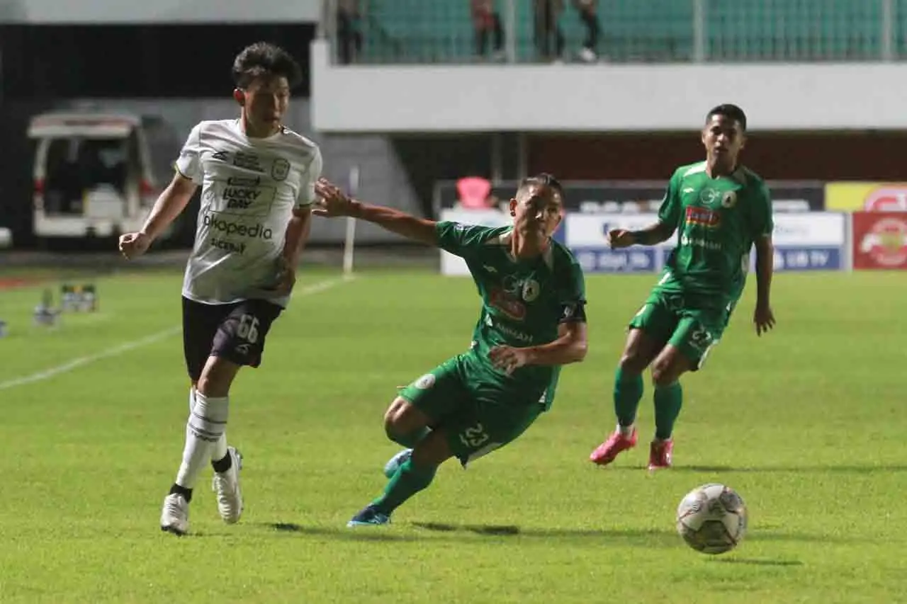 PSS Sleman Bungkam Rans...