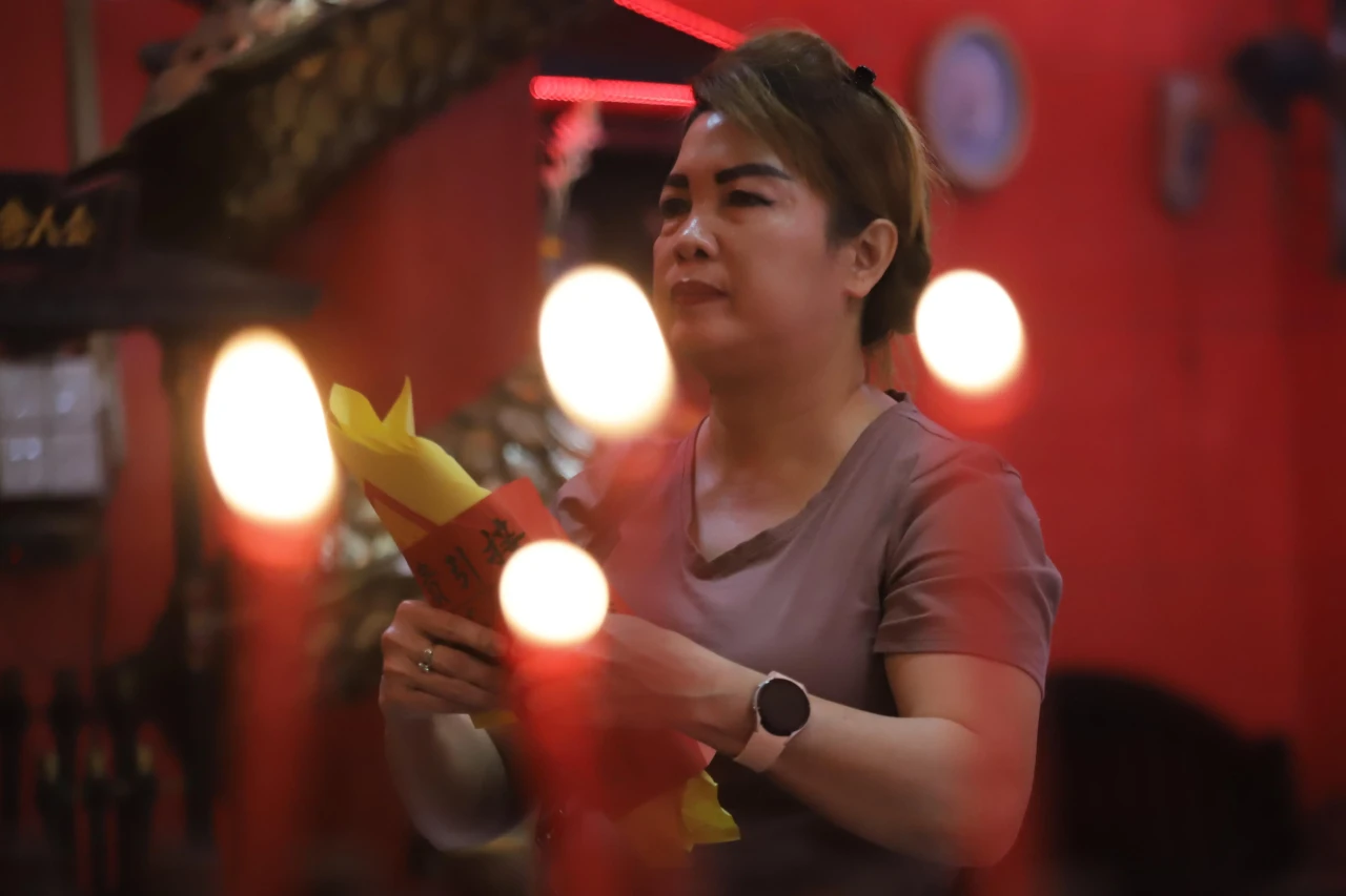 Ibadah Malam Imlek di...