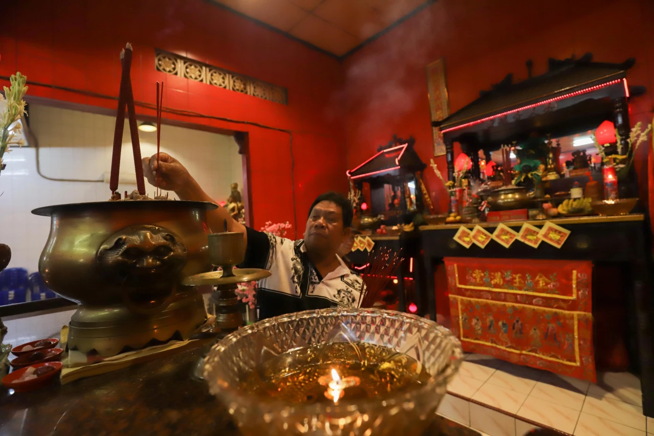 Ibadah Malam Imlek di...