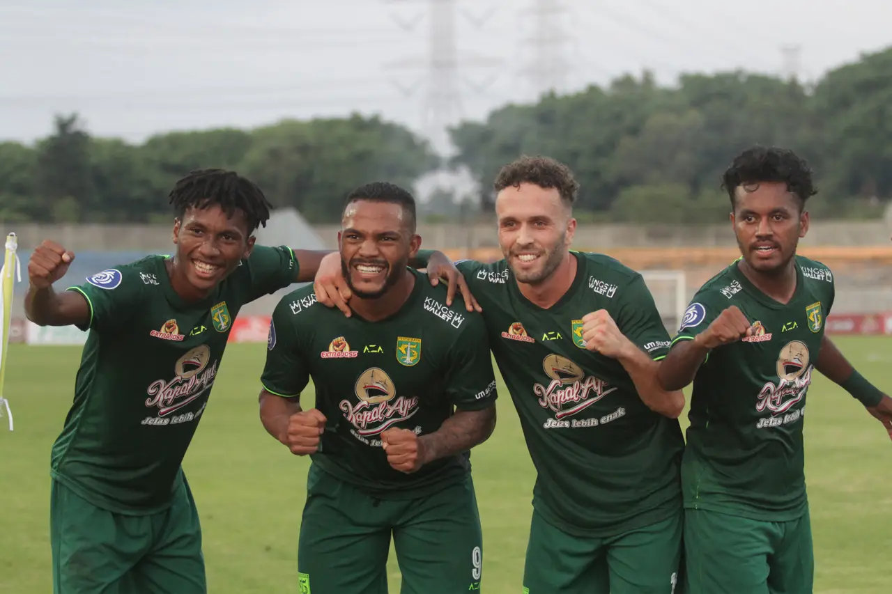 Persebaya Kalahkan Bhayangkara...