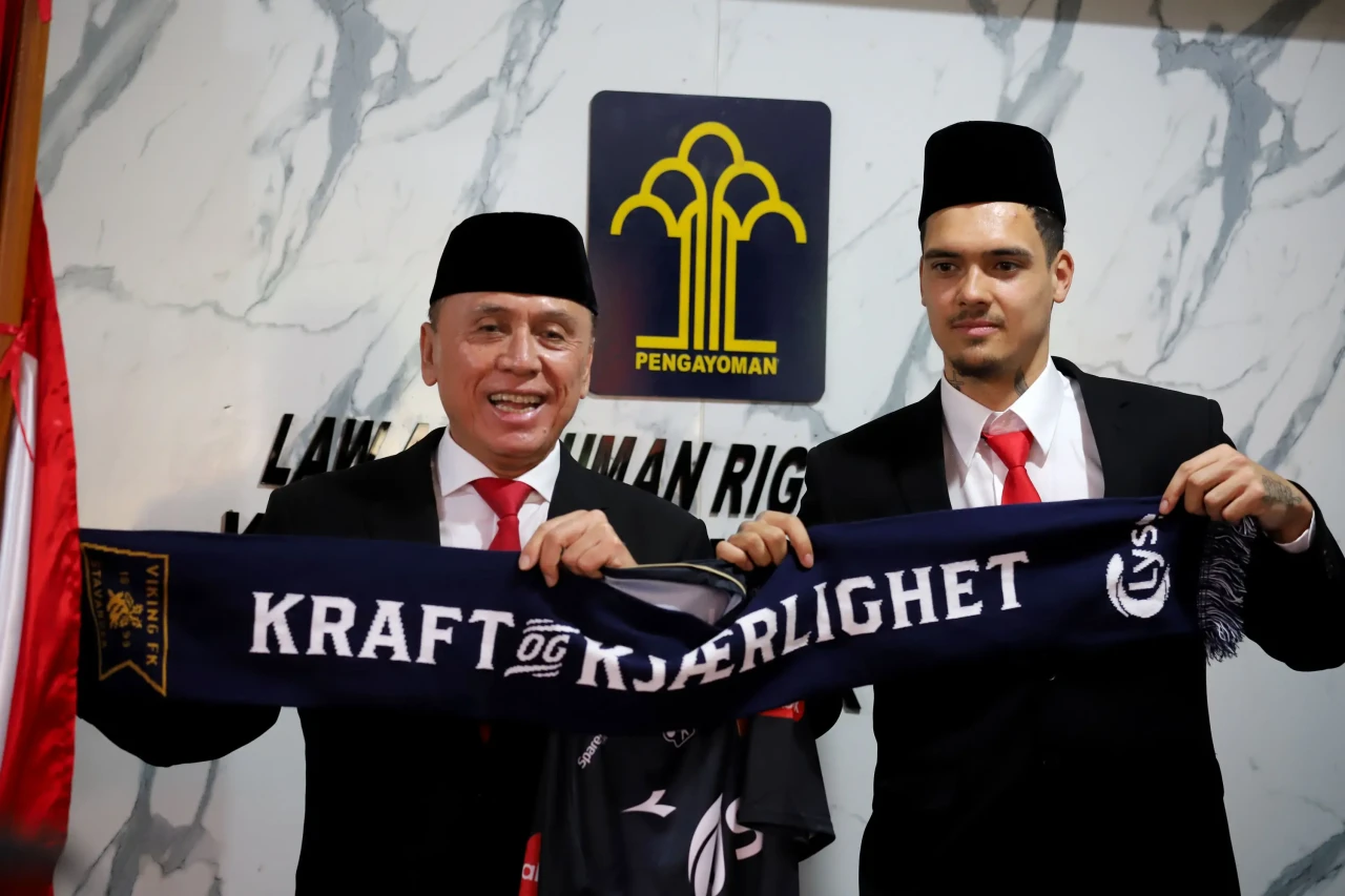 Sah Jadi WNI, Shayne...