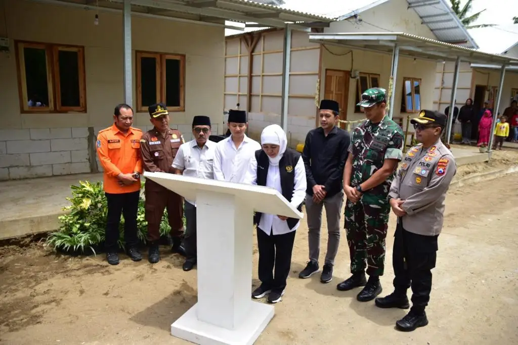 Khofifah Resmikan Hunian...