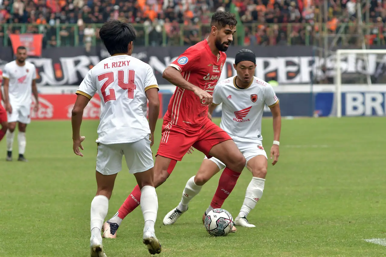 Persija Jakarta Hajar...