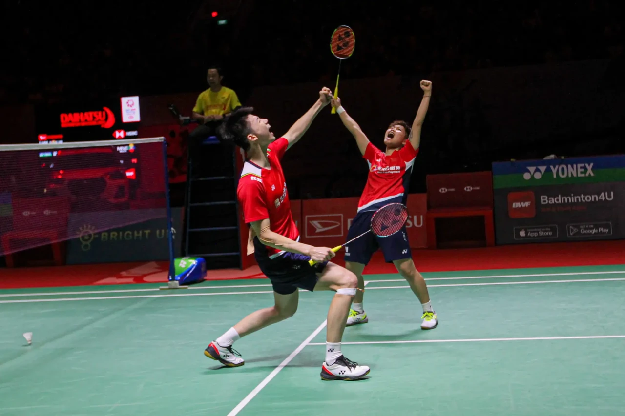 Kalahkan Jiang/Wei,...
