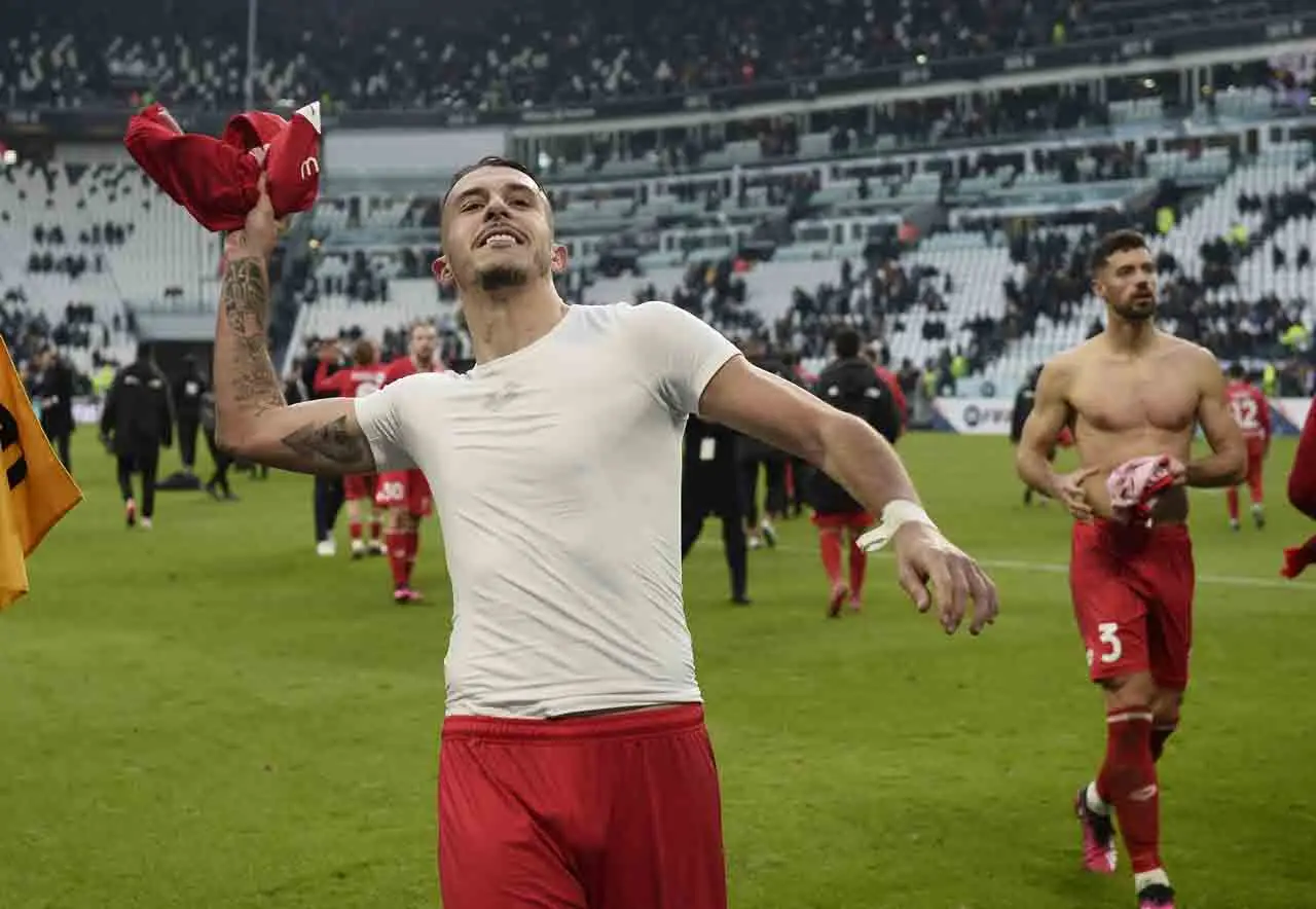 Kalah dari Monza 0-2,...