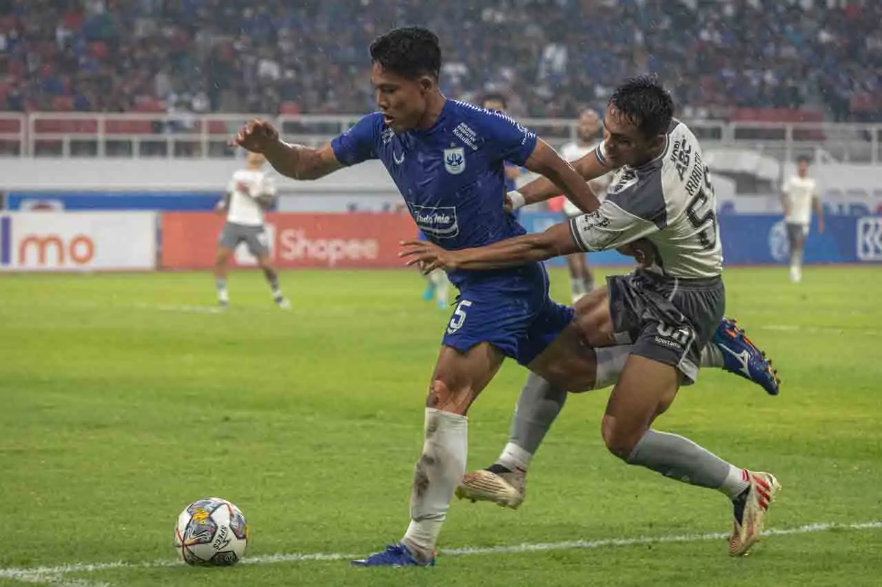 Persib Bandung Bungkam...