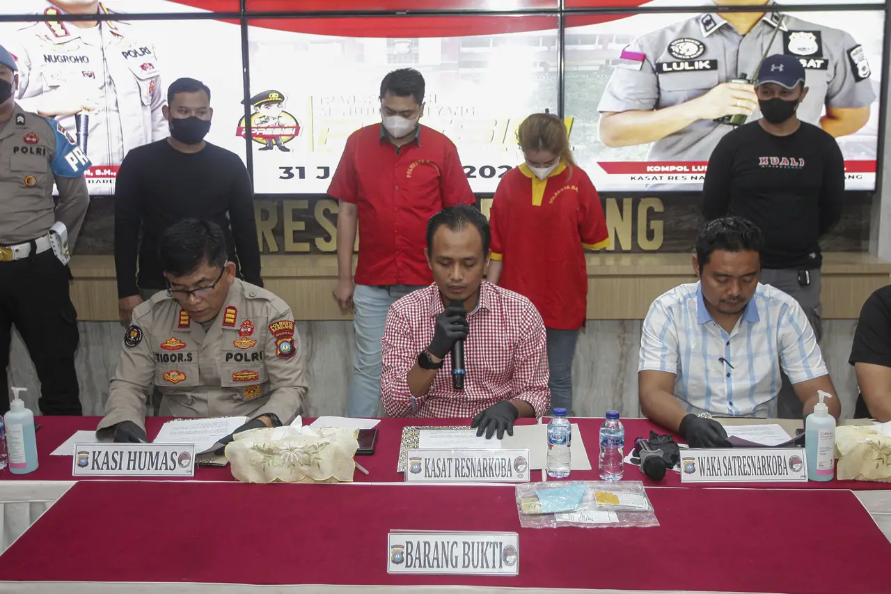 Anggota DPRD Batam Ini...