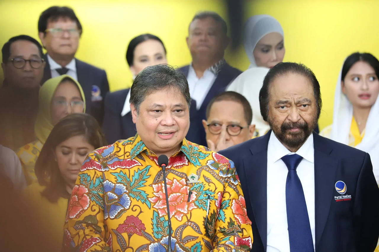 Pimpinan Partai Golkar...
