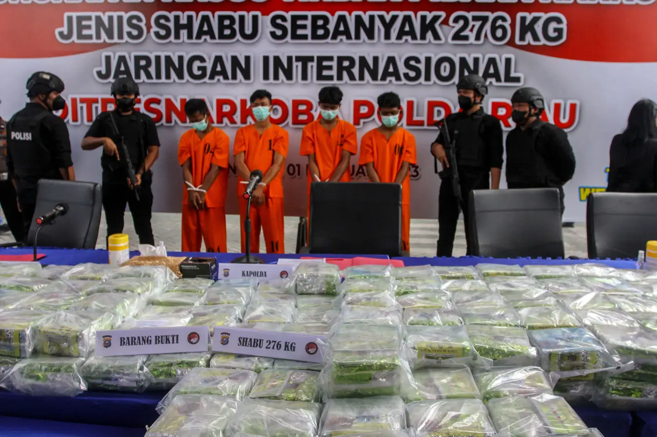 Polda Riau Amankan 276...