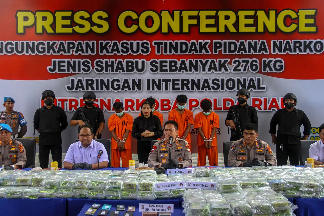 Polda Riau Amankan 276...