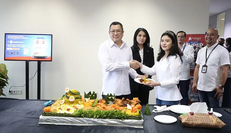 Hary Tanoesoedibjo Resmikan...