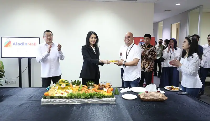 Hary Tanoesoedibjo Resmikan...