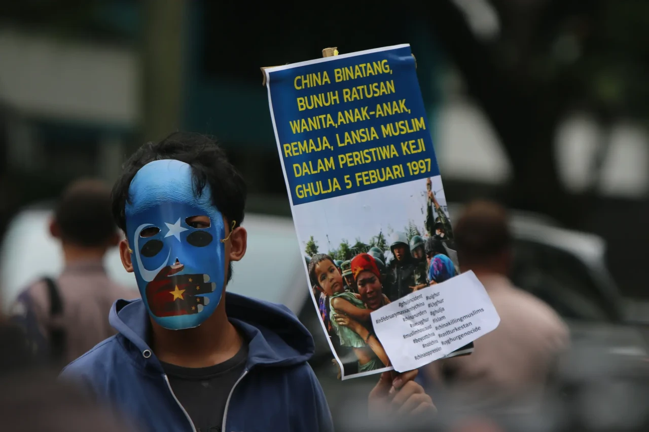 Aksi Solidaritas untuk...
