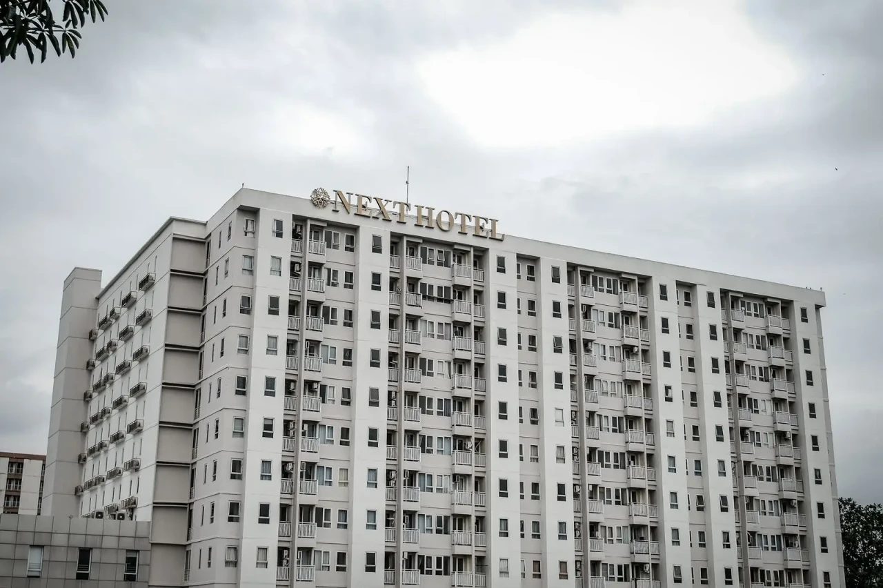 Tinjau Next Hotel Yogyakarta,...