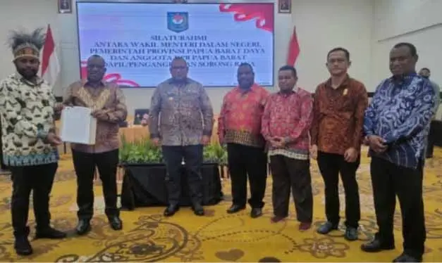 Sikap DPR Papua Barat...