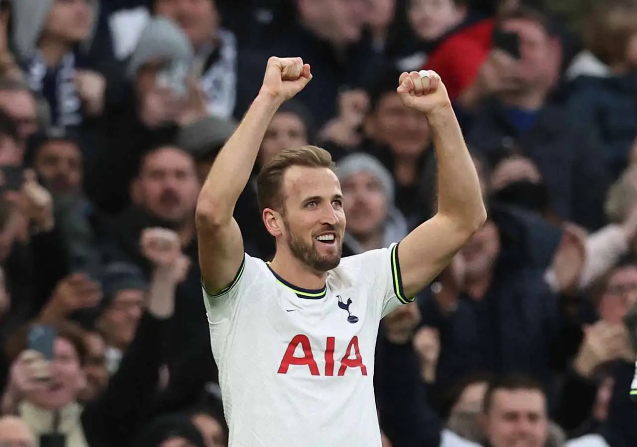 Harry Kane Jebol Gawang...