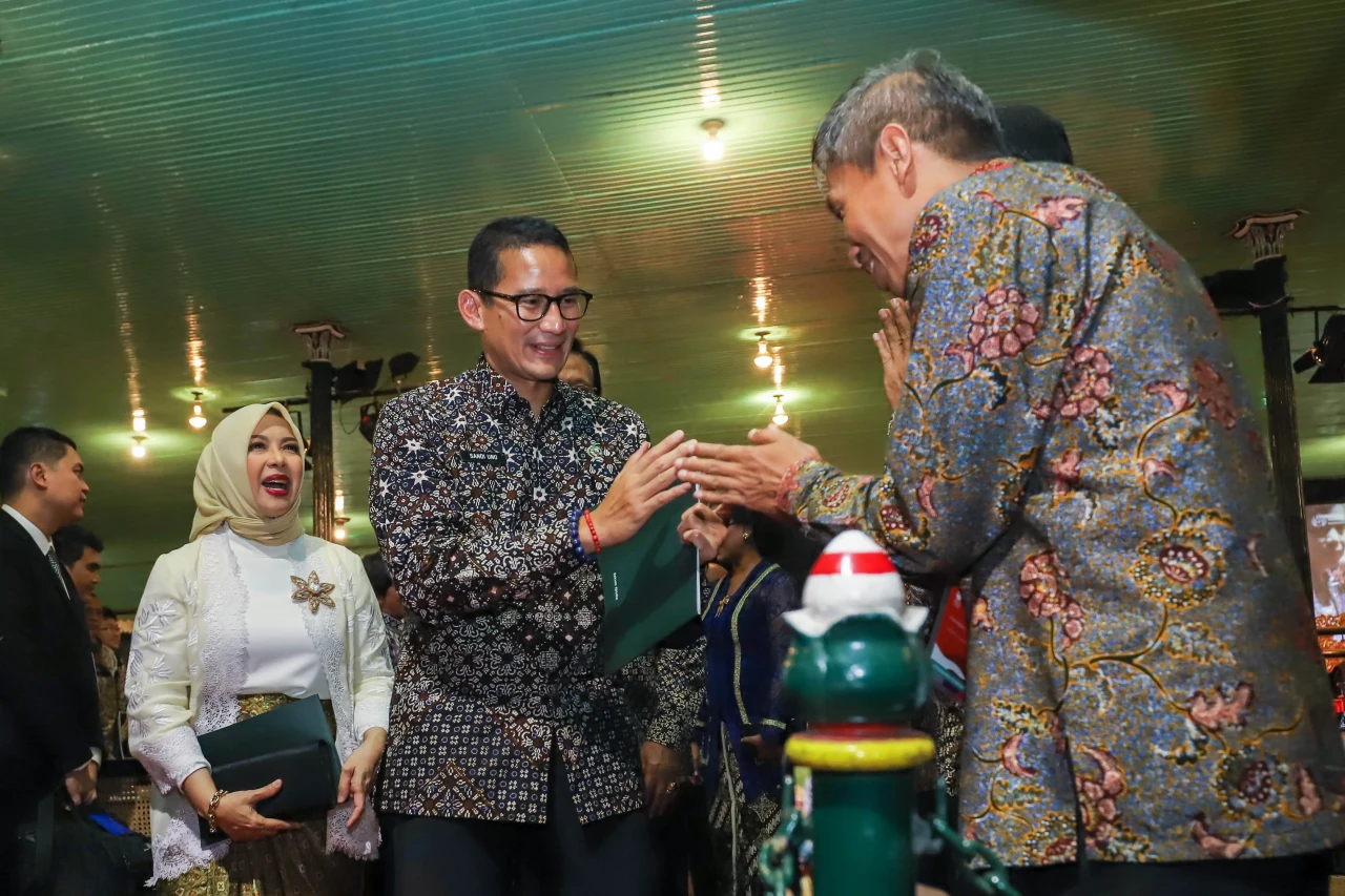 Sri Sultan Hamengku...