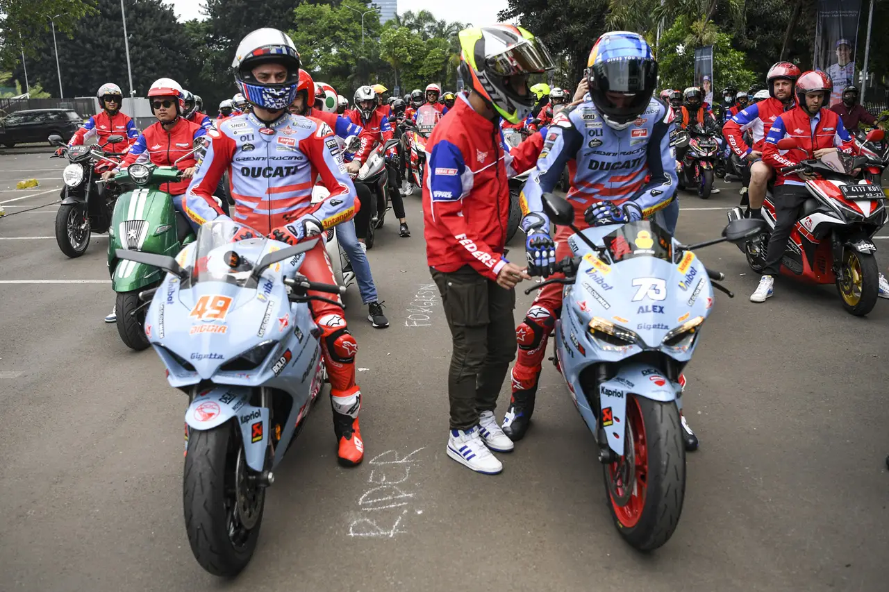 Momen Pembalap Gresini...