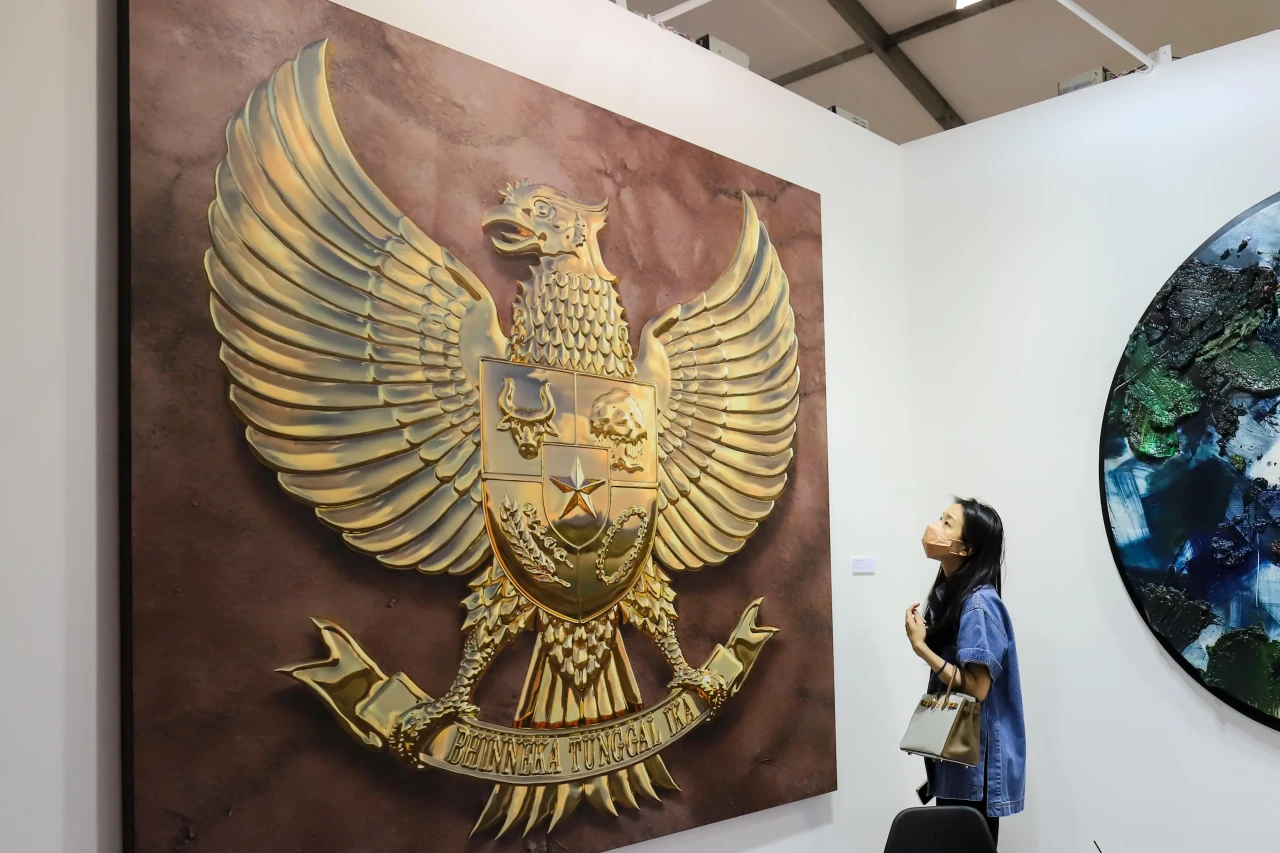 Melihat Beragam Seni...