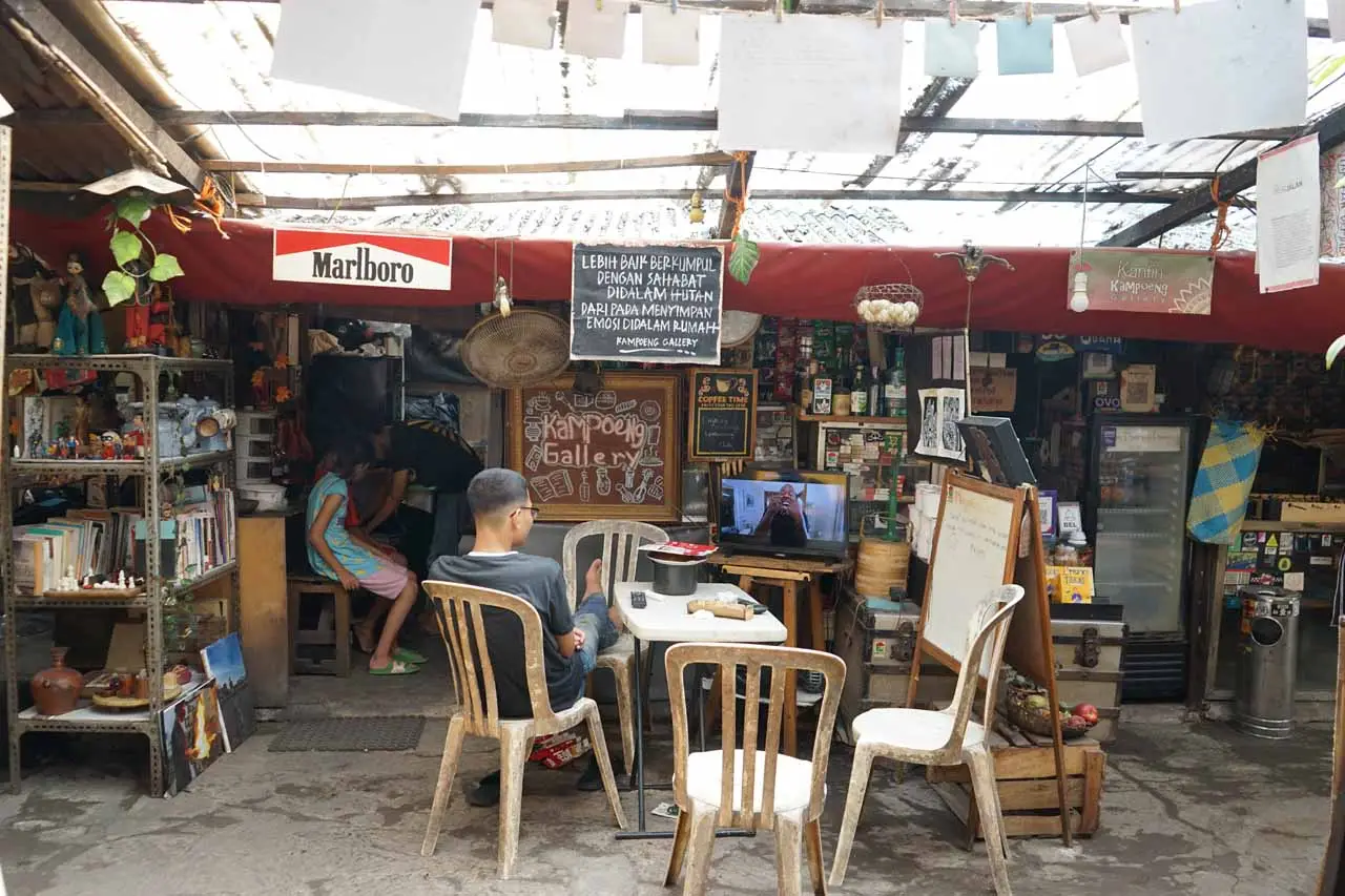 Kampoeng Gallery, Tempat...