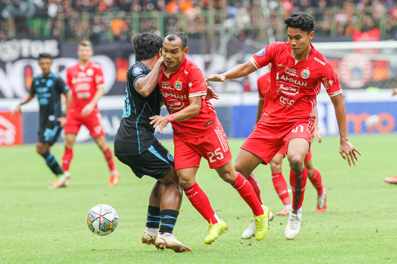 Persija Jakarta Sikat...