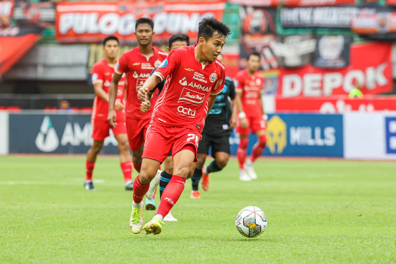 Debut Witan Sulaeman...