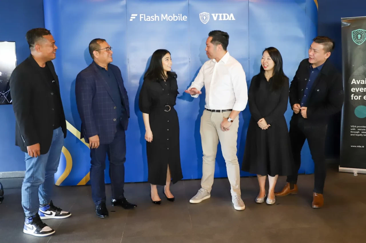 Flash Mobile dan VIDA...