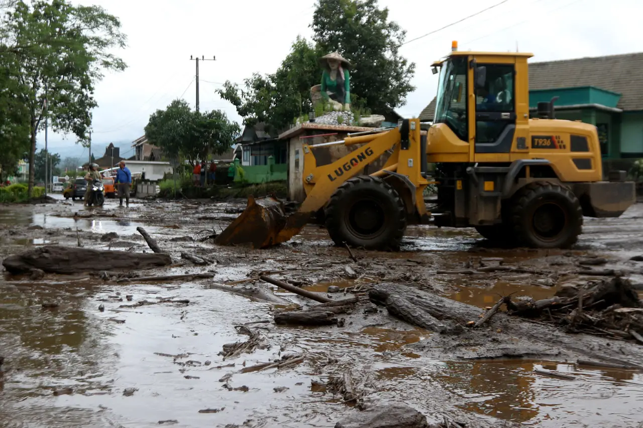 Banjir Lumpur Susulan...