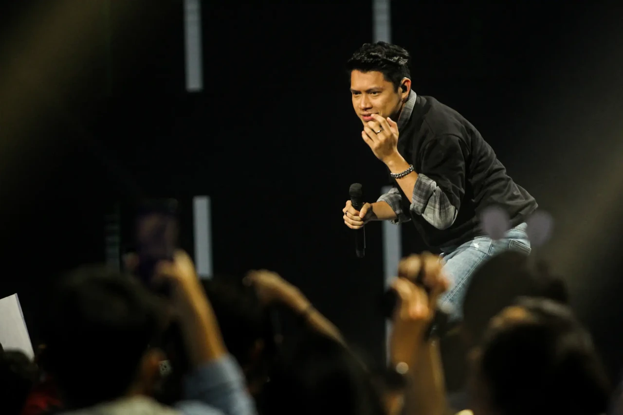 Penampilan Memukau Rony...