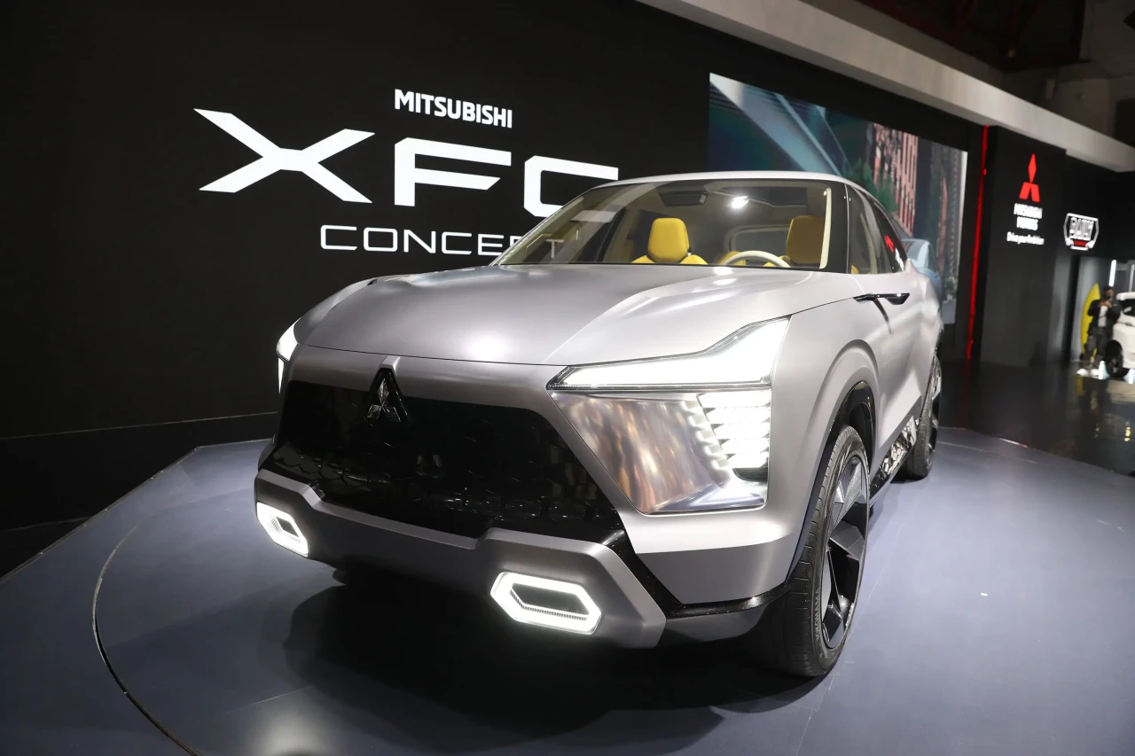 Mitsubishi XFC Concept...